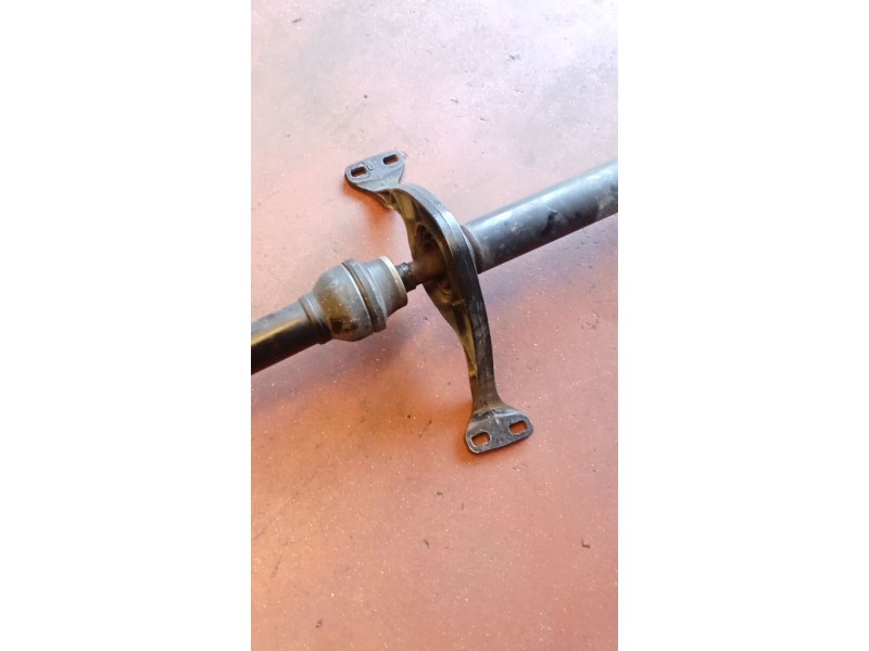 Recambio de transmision central para volkswagen tiguan (5n_) 2.0 tdi referencia OEM IAM 5N0521101E  