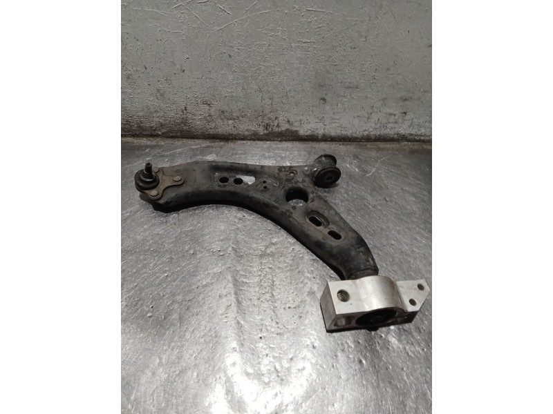 Recambio de brazo suspension inferior delantero izquierdo para volkswagen tiguan (5n_) 2.0 tdi referencia OEM IAM   