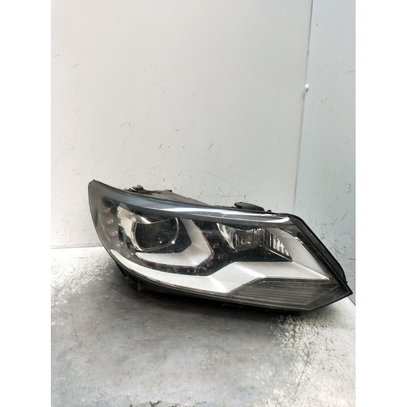 Recambio de faro derecho para volkswagen tiguan (5n_) 2.0 tdi referencia OEM IAM 4H0941329 XENON 5DF01011410AM