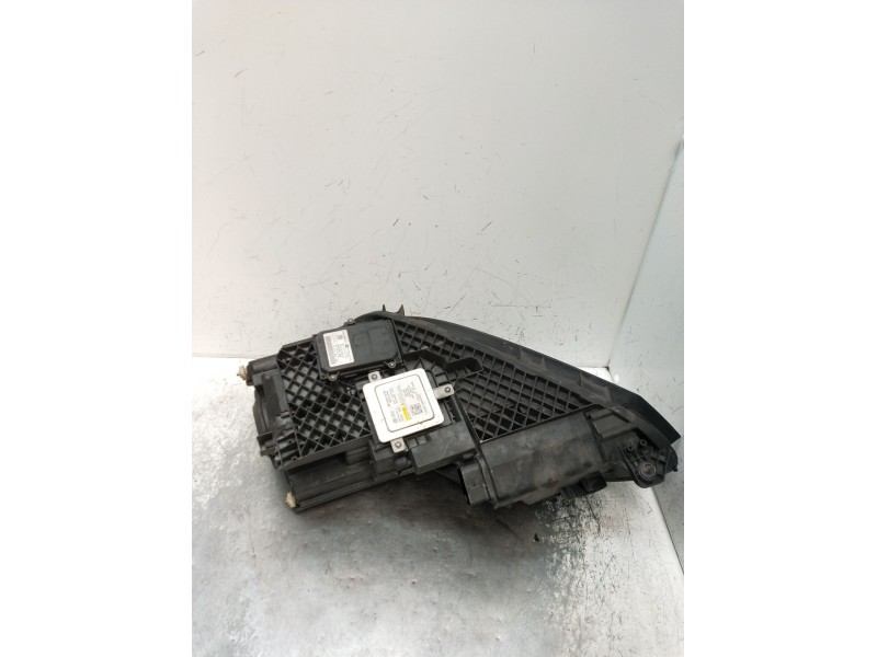Recambio de faro derecho para volkswagen tiguan (5n_) 2.0 tdi referencia OEM IAM 4H0941329 XENON 5DF01011410AM