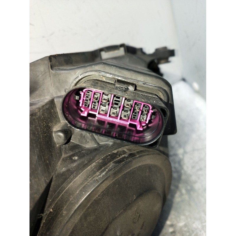 Recambio de faro derecho para volkswagen tiguan (5n_) 2.0 tdi referencia OEM IAM 4H0941329 XENON 5DF01011410AM