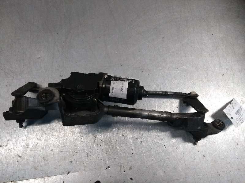 Recambio de motor limpia delantero para mazda premacy (cp) td active referencia OEM IAM 8492007121 CB07 