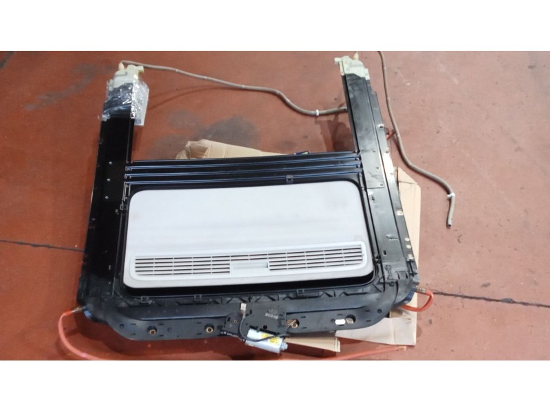 Recambio de techo electrico para seat leon (1p1) 1.4 tsi referencia OEM IAM 1K0877255AZ86  