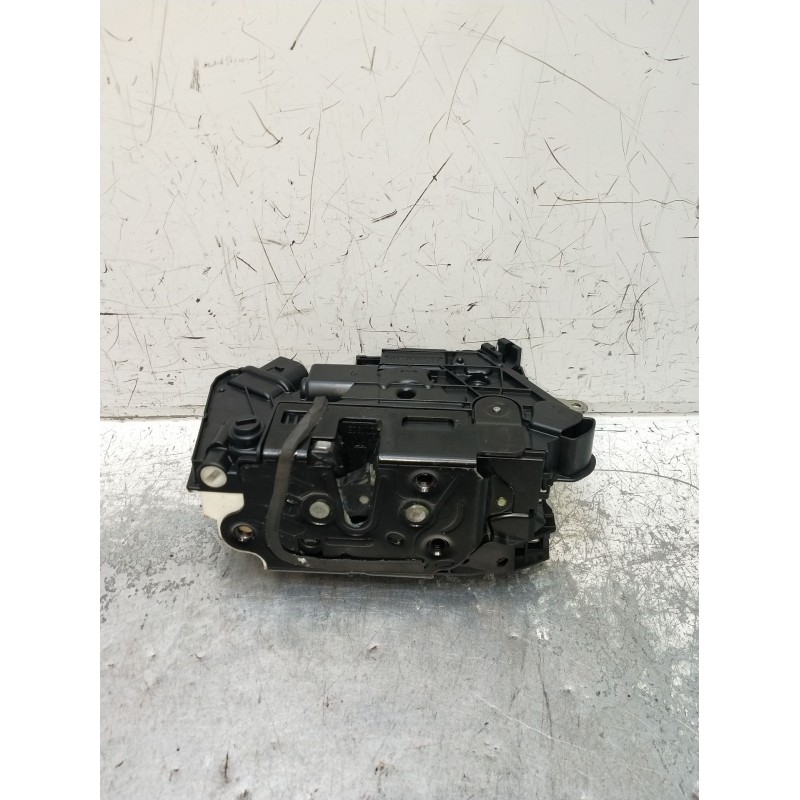 Recambio de motor cierre centralizado trasero izquierdo para volkswagen tiguan (5n_) 2.0 tdi referencia OEM IAM 5N0839015J 5P 