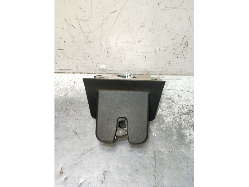 Recambio de motor cierre centralizado porton para audi a3 sportback (8ya, 8yf) 35 tdi referencia OEM IAM 8W9827505C05S 070039 5P