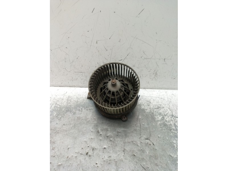 Recambio de motor calefaccion para peugeot 205 ii (20a/c) 1.7 diesel referencia OEM IAM   