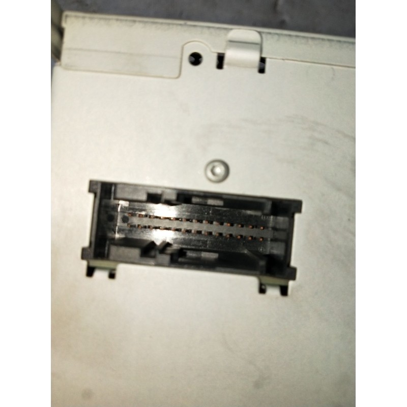Recambio de sistema audio / radio cd para volkswagen tiguan (5n_) 2.0 tdi referencia OEM IAM 3C8035279F SISTEMA DE AUDIO 