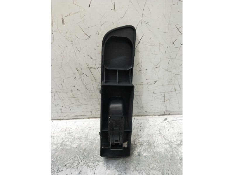 Recambio de mando elevalunas delantero izquierdo para volkswagen tiguan (5n_) 2.0 tdi referencia OEM IAM BK0959855 5P 