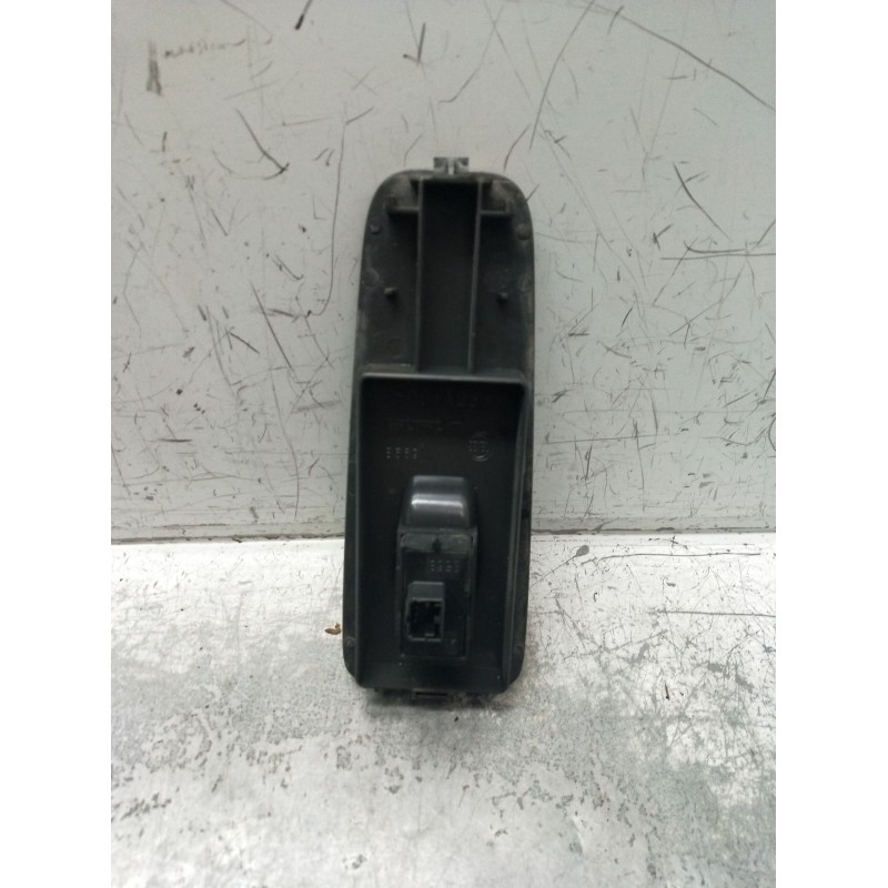 Recambio de mando elevalunas delantero derecho para fiat ducato furgoneta (250_) 120 multijet 2,3 d referencia OEM IAM  5P 