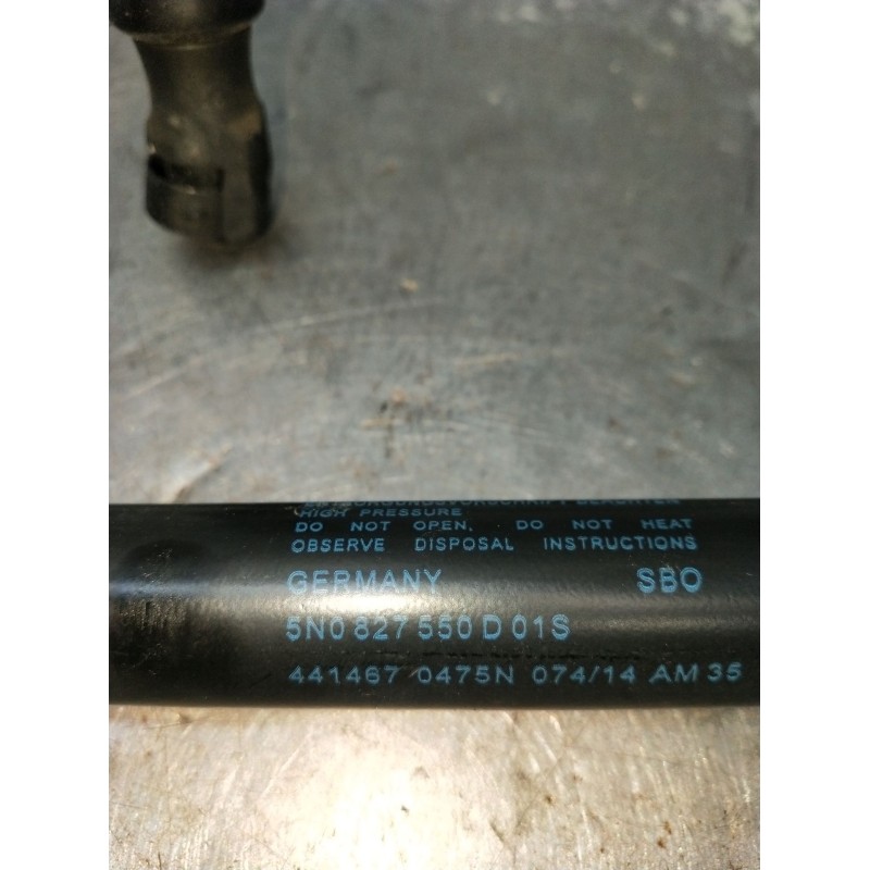 Recambio de amortiguadores maletero / porton para volkswagen tiguan (5n_) 2.0 tdi referencia OEM IAM 5N0827550D01S  