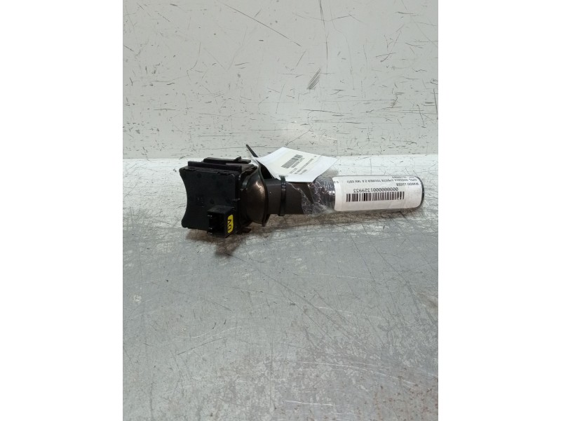 Recambio de mando luces para opel insignia sports tourer 2.0 16v cdti referencia OEM IAM 95220563  