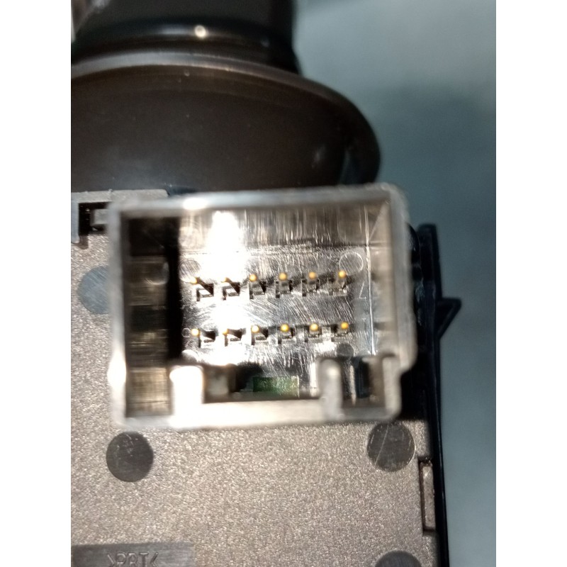 Recambio de mando luces para opel insignia sports tourer 2.0 16v cdti referencia OEM IAM 95220563  