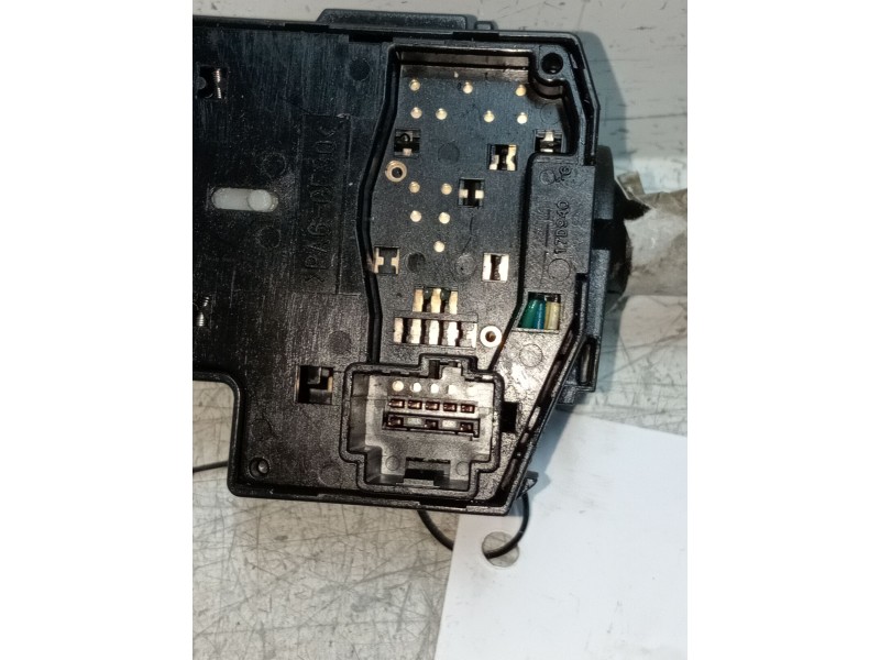 Recambio de mando luces para ford focus lim. (cb4) trend referencia OEM IAM 4M5T13335BD 17D9401 