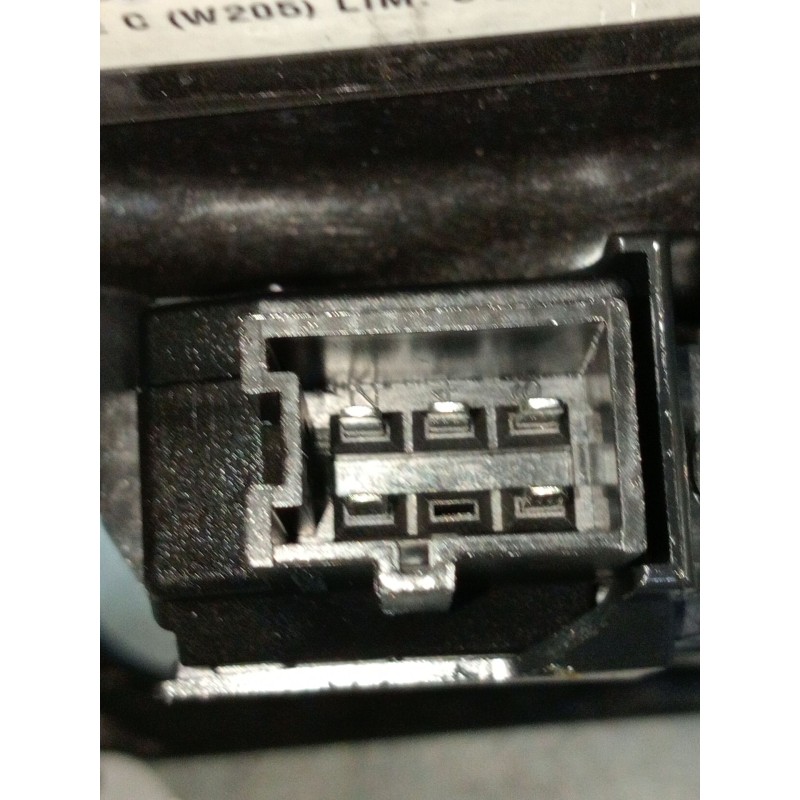 Recambio de elevalunas trasero izquierdo para mercedes-benz clase c (w205) lim. c 220 cdi bluetec (205.004) referencia OEM IAM 0