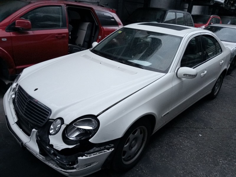 mercedes-benz clase e (w211) del año 2005