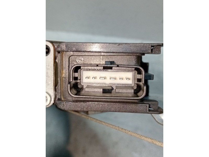 Recambio de elevalunas delantero derecho para peugeot 308 i (4a_, 4c_) 1.6 hdi referencia OEM IAM 9675467380 0130822743 5P