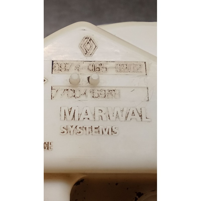 Recambio de bomba combustible para renault clio ii (bb_, cb_) 1.4 (b/cb0c, b/cb0s) referencia OEM IAM 09740659902 7700416988 