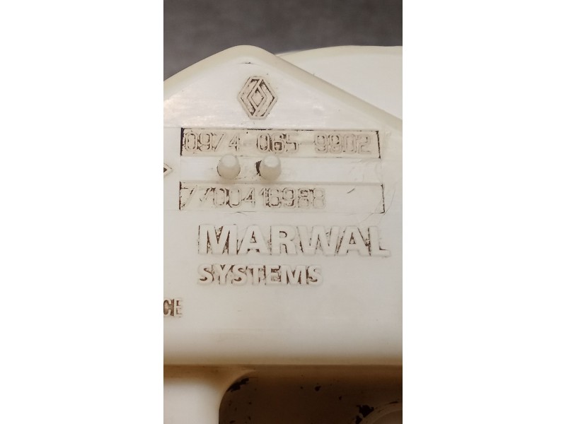 Recambio de bomba combustible para renault clio ii (bb_, cb_) 1.4 (b/cb0c, b/cb0s) referencia OEM IAM 09740659902 7700416988 