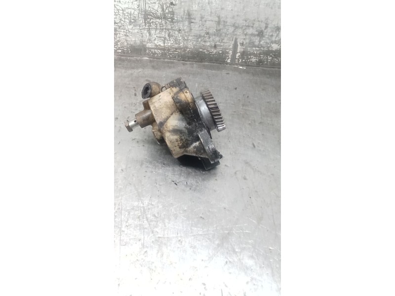 Recambio de depresor freno / bomba vacio para nissan terrano ii (r20) 2.7 tdi 4wd referencia OEM IAM 146507T401  