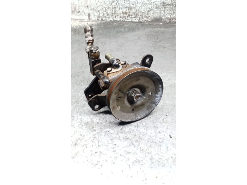 Recambio de bomba direccion para nissan terrano ii (r20) 2.7 tdi 4wd referencia OEM IAM 7F700  