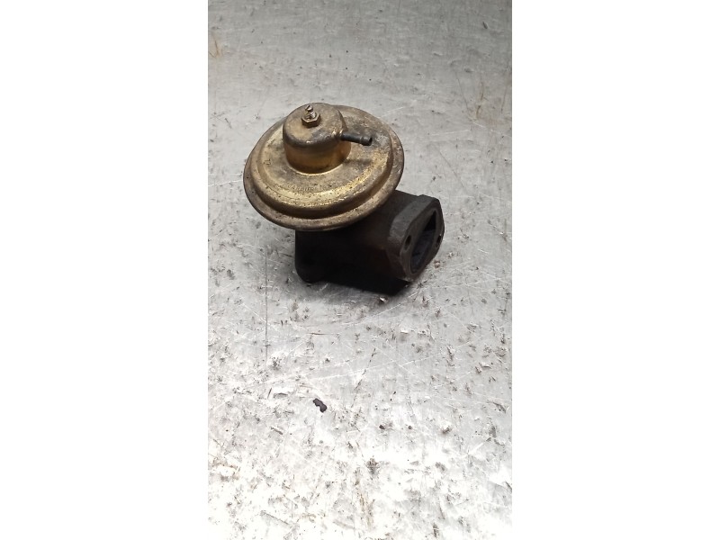 Recambio de valvula egr para nissan terrano ii (r20) 2.7 tdi 4wd referencia OEM IAM 72233200  