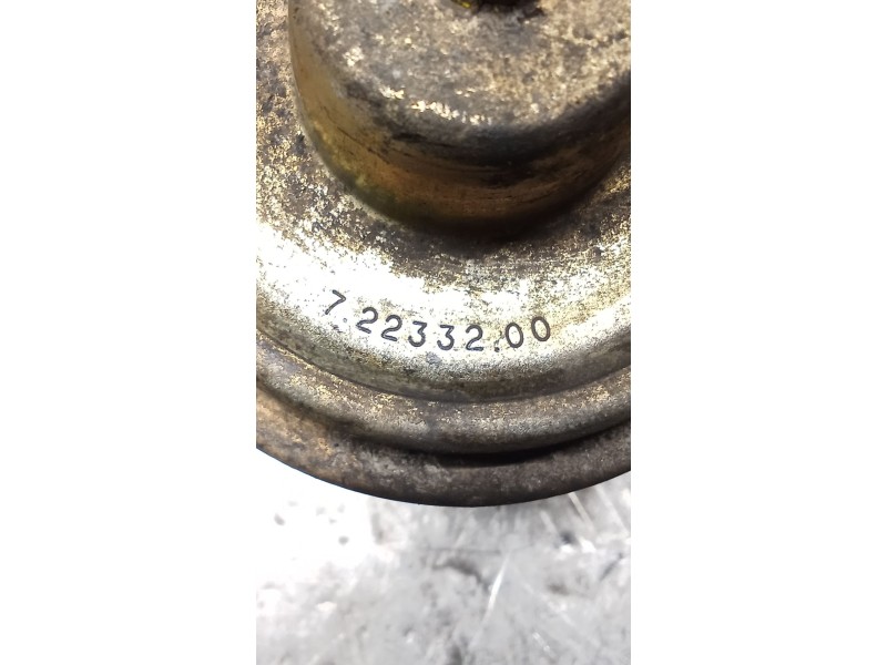 Recambio de valvula egr para nissan terrano ii (r20) 2.7 tdi 4wd referencia OEM IAM 72233200  