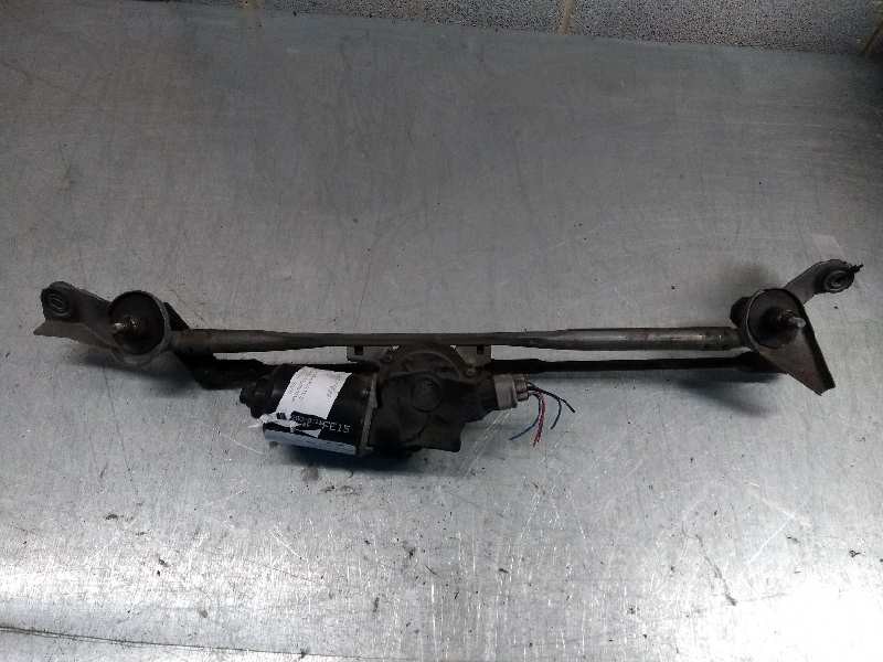 Recambio de motor limpia delantero para mazda rx-8 (se) básico (141kw) referencia OEM IAM 8492008121 FE15 