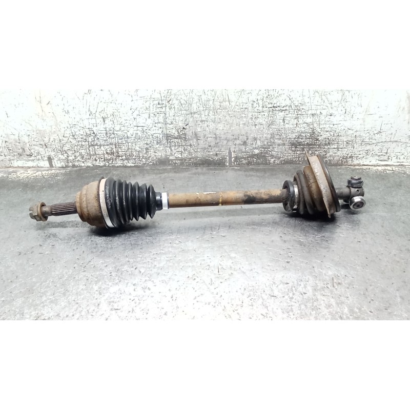 Recambio de transmision delantera izquierda para renault clio ii (bb_, cb_) 1.4 (b/cb0c, b/cb0s) referencia OEM IAM   