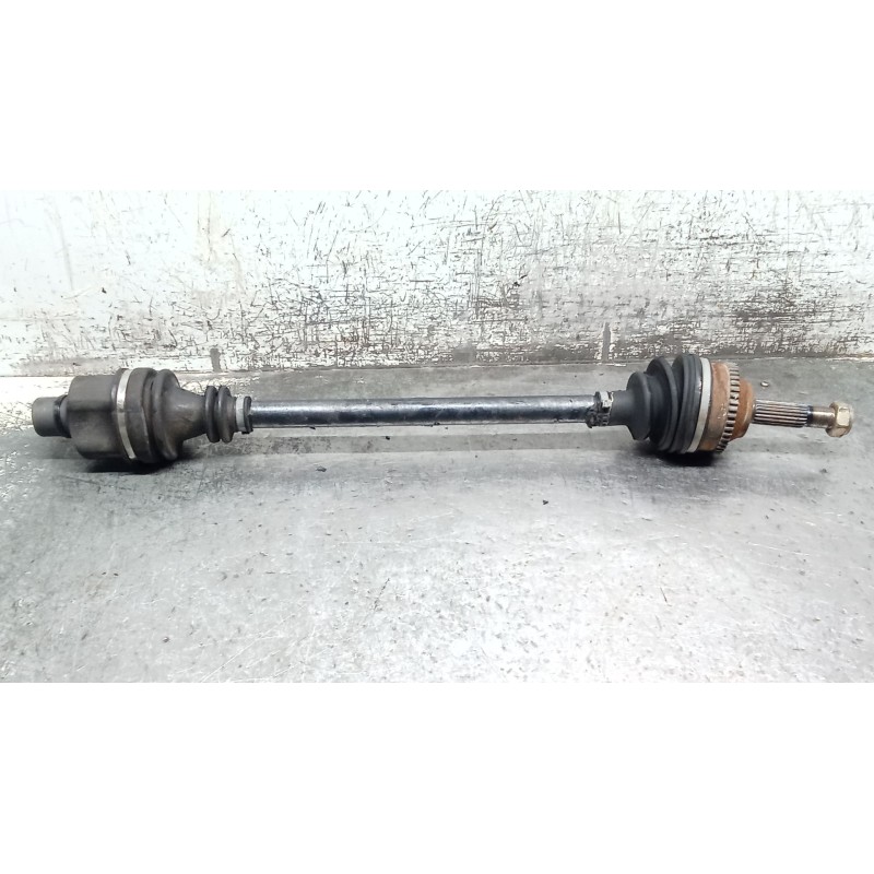 Recambio de transmision delantera derecha para renault clio ii (bb_, cb_) 1.4 (b/cb0c, b/cb0s) referencia OEM IAM   