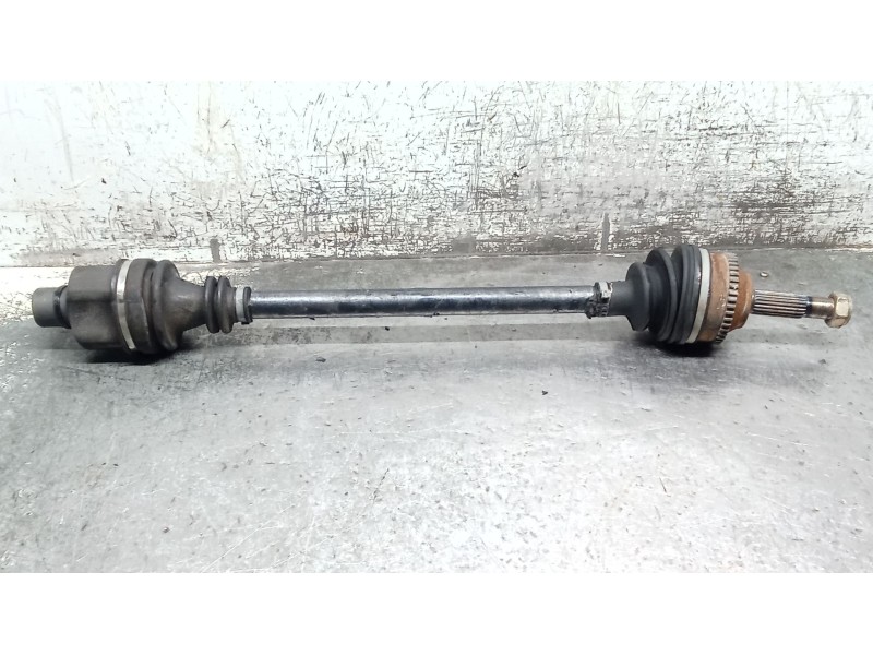 Recambio de transmision delantera derecha para renault clio ii (bb_, cb_) 1.4 (b/cb0c, b/cb0s) referencia OEM IAM   