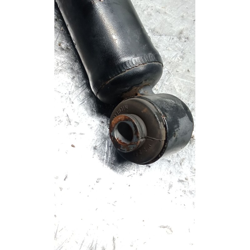 Recambio de amortiguador trasero izquierdo para citroën c4 ii (nc_) 1.2 thp 130 referencia OEM IAM 9811519480  