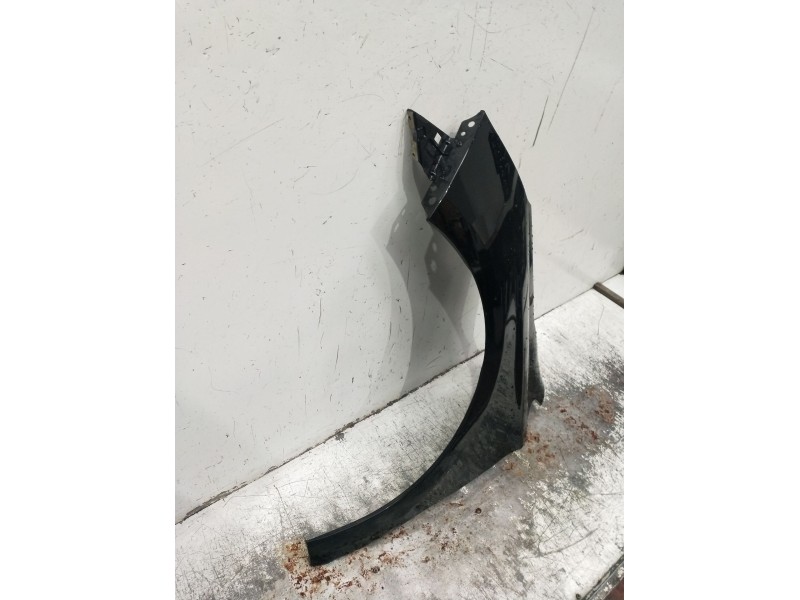 Recambio de aleta delantera izquierda para citroën c4 ii (nc_) 1.2 thp 130 referencia OEM IAM   