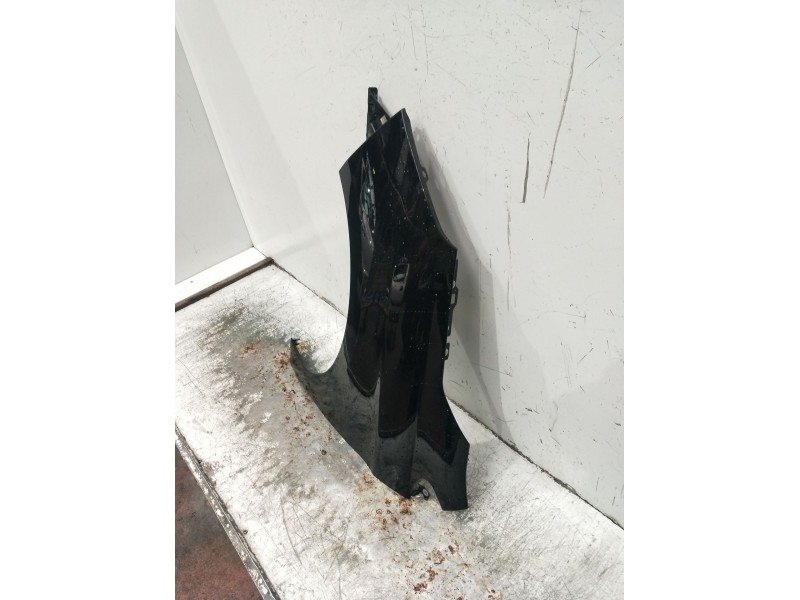 Recambio de aleta delantera izquierda para citroën c4 ii (nc_) 1.2 thp 130 referencia OEM IAM   