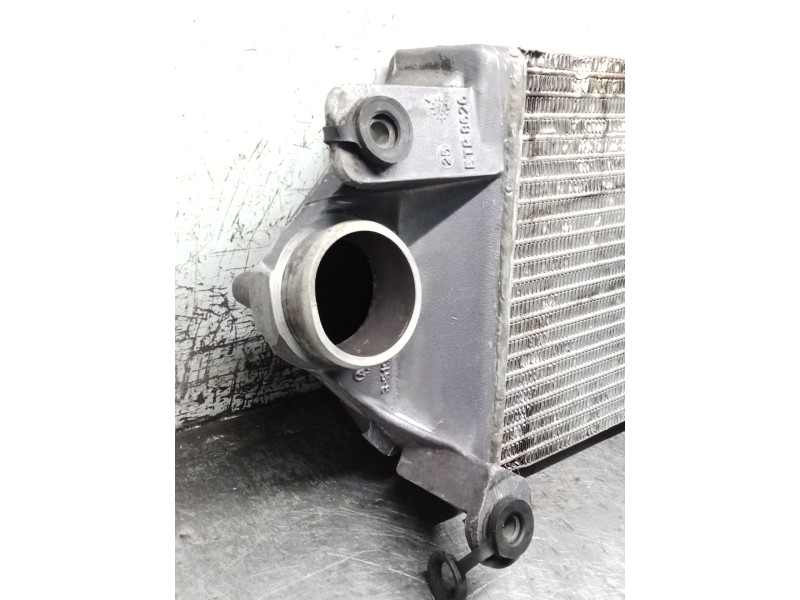 Recambio de intercooler para nissan terrano ii (r20) 2.7 tdi 4wd referencia OEM IAM 351900 ETP8625 