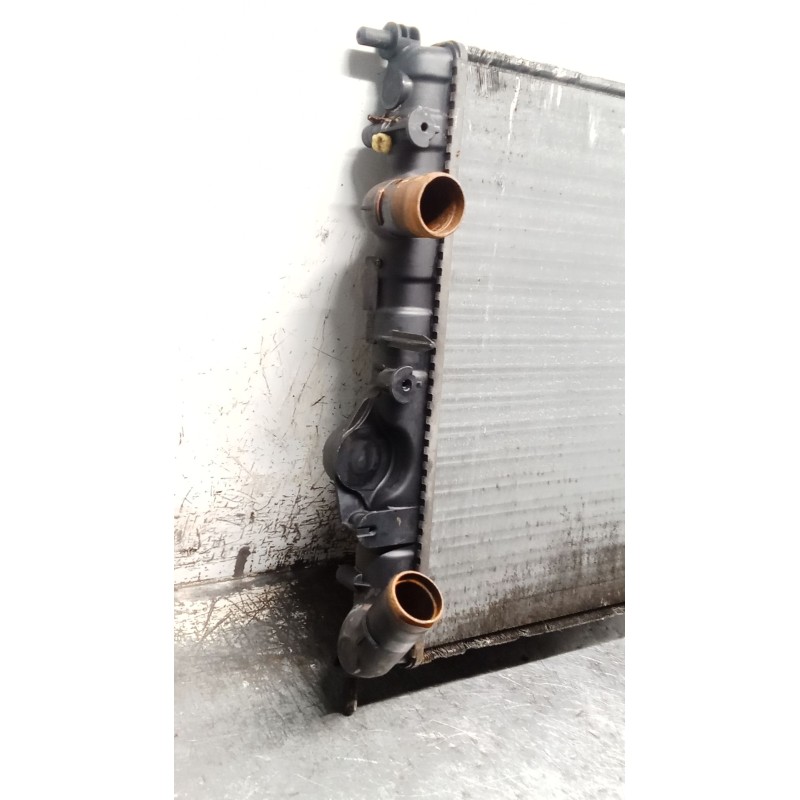 Recambio de radiador agua para renault clio ii (bb_, cb_) 1.4 (b/cb0c, b/cb0s) referencia OEM IAM 7700836301G 856462E 