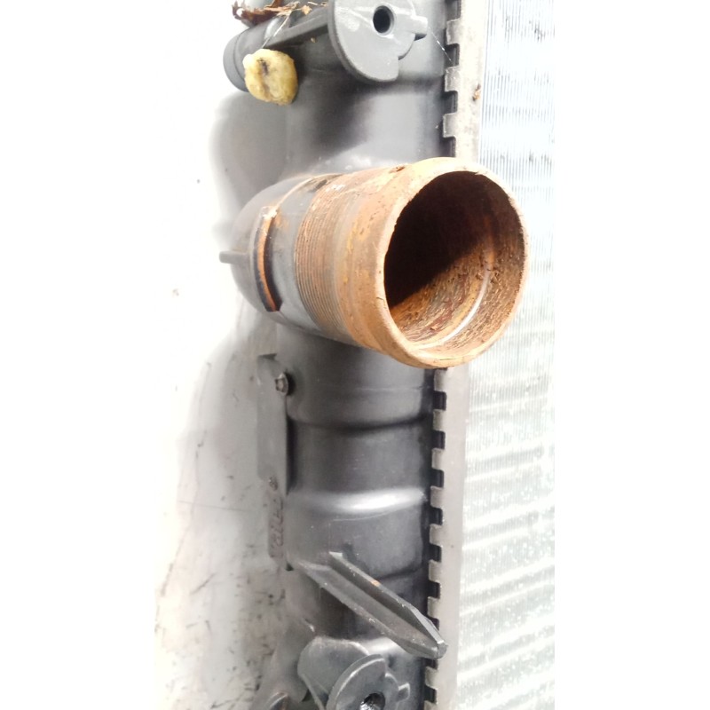 Recambio de radiador agua para renault clio ii (bb_, cb_) 1.4 (b/cb0c, b/cb0s) referencia OEM IAM 7700836301G 856462E 