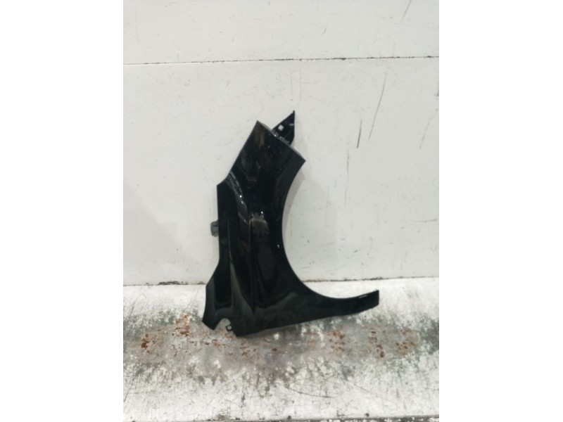 Recambio de aleta delantera derecha para citroën c4 ii (nc_) 1.2 thp 130 referencia OEM IAM   