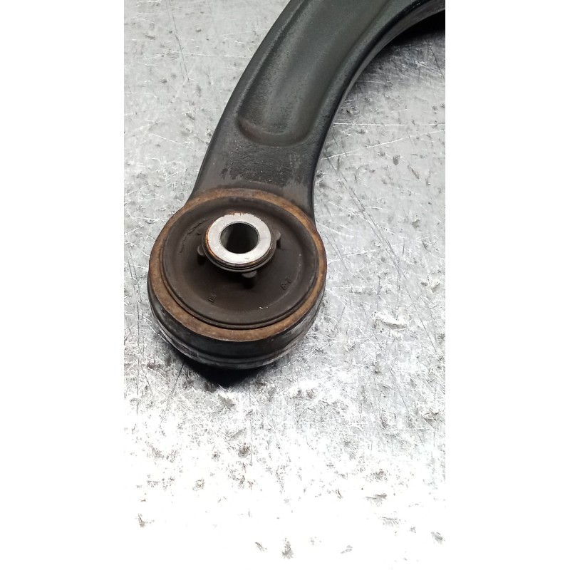 Recambio de brazo suspension inferior delantero derecho para citroën c4 ii (nc_) 1.2 thp 130 referencia OEM IAM 833547 7ATGM1 