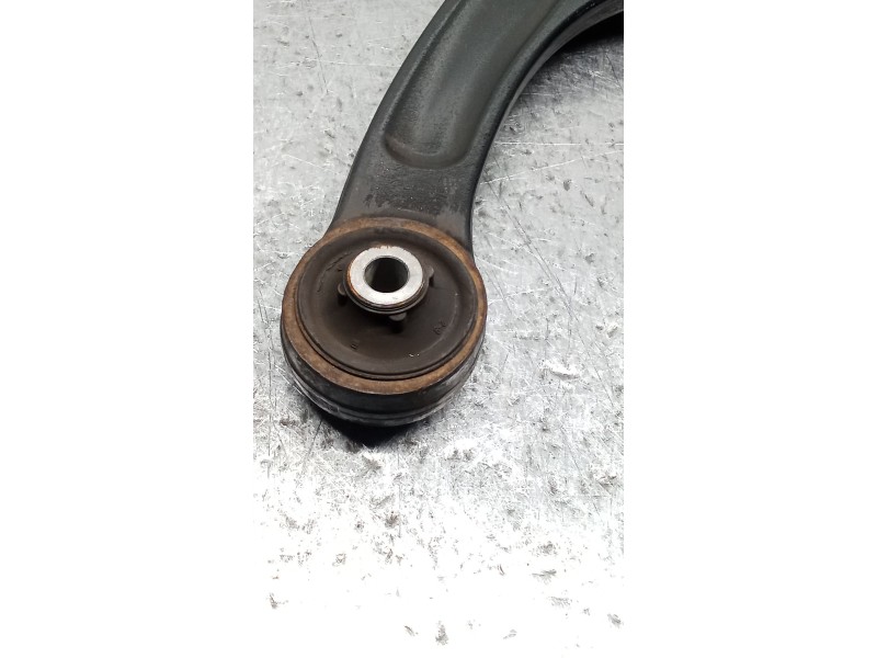 Recambio de brazo suspension inferior delantero derecho para citroën c4 ii (nc_) 1.2 thp 130 referencia OEM IAM 833547 7ATGM1 