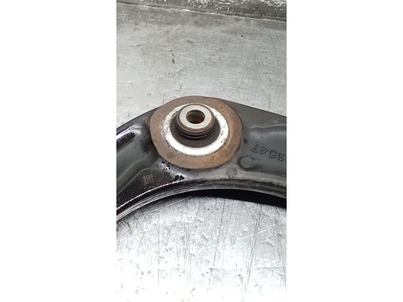 Recambio de brazo suspension inferior delantero derecho para citroën c4 ii (nc_) 1.2 thp 130 referencia OEM IAM 833547 7ATGM1 