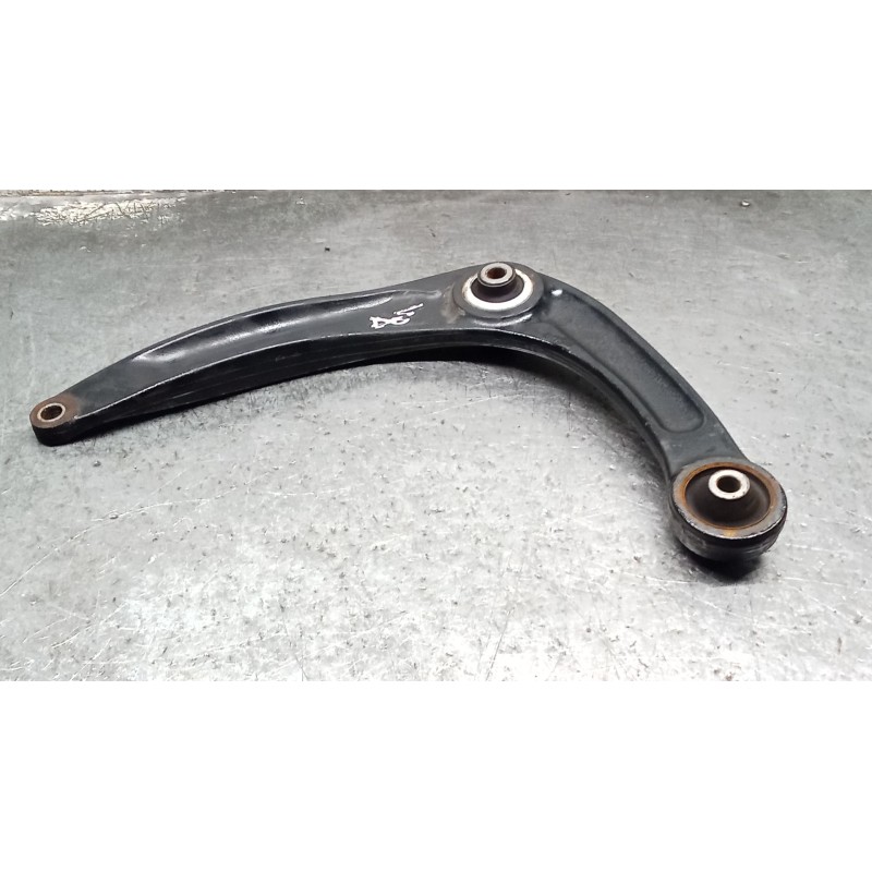 Recambio de brazo suspension inferior delantero derecho para citroën c4 ii (nc_) 1.2 thp 130 referencia OEM IAM 833547 7ATGM1 
