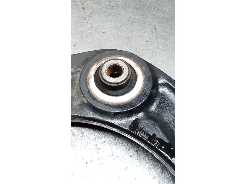 Recambio de brazo suspension inferior delantero derecho para citroën c4 ii (nc_) 1.2 thp 130 referencia OEM IAM 833547 7ATGM1 