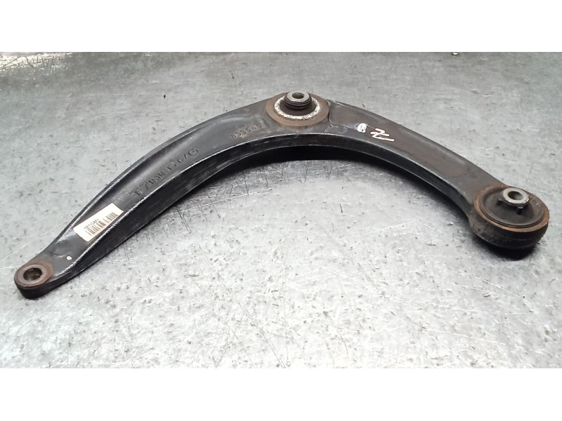 Recambio de brazo suspension inferior delantero izquierdo para citroën c4 ii (nc_) 1.2 thp 130 referencia OEM IAM 833548 7BTGM1 