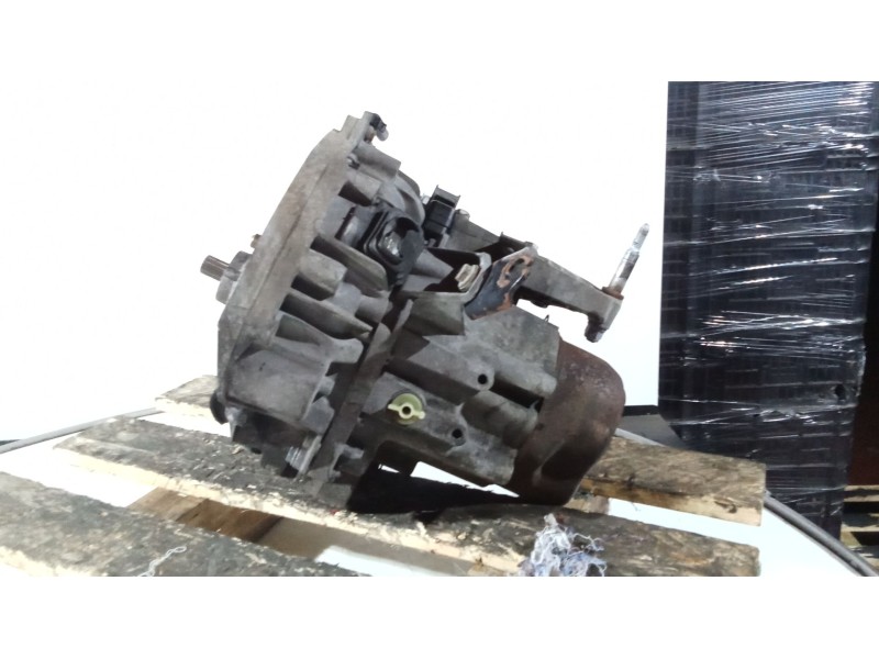 Recambio de caja cambios para renault clio ii (bb_, cb_) 1.4 (b/cb0c, b/cb0s) referencia OEM IAM JB1185 5v 5017358
