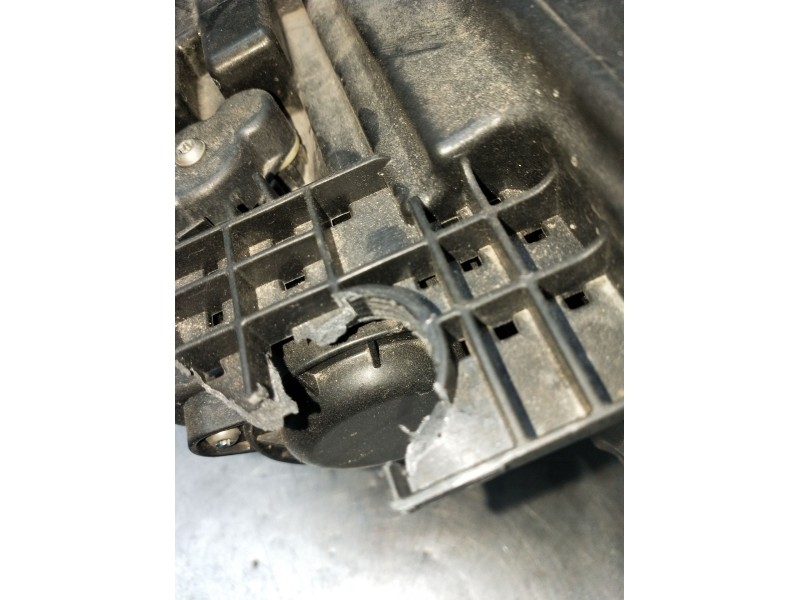 Recambio de faro derecho para audi a3 sportback (8ya, 8yf) 35 tdi referencia OEM IAM 8Y0941034 90193988 VER FOTOS