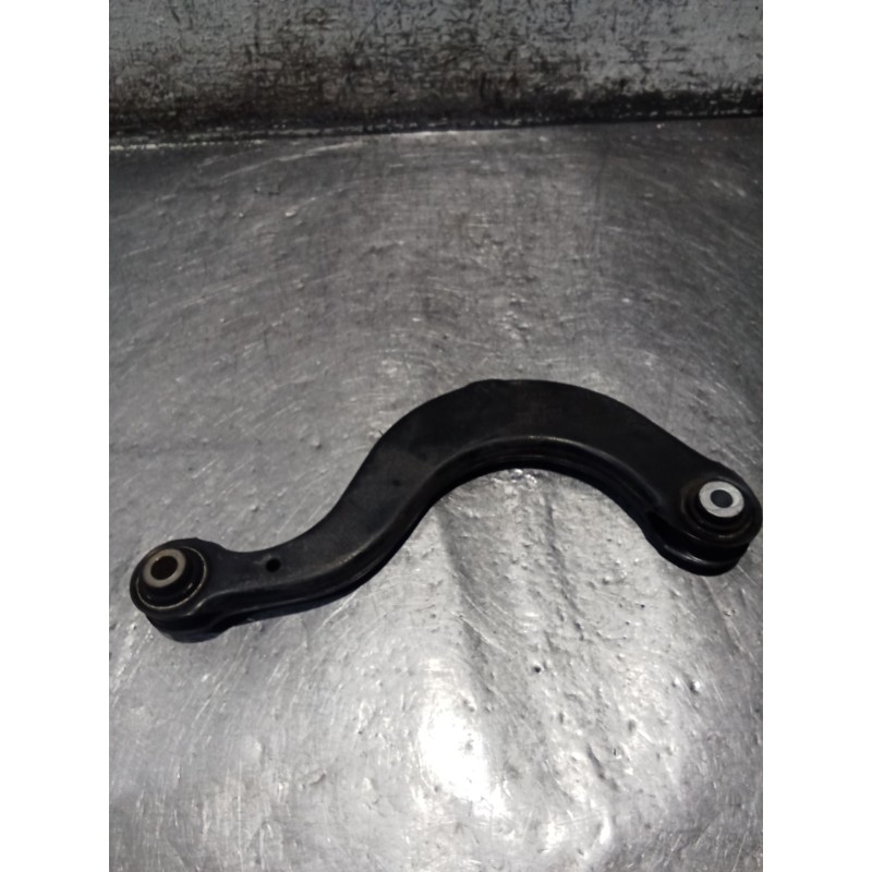 Recambio de brazo suspension inferior trasero derecho para audi a3 sportback (8ya, 8yf) 35 tdi referencia OEM IAM 5Q0505323D  