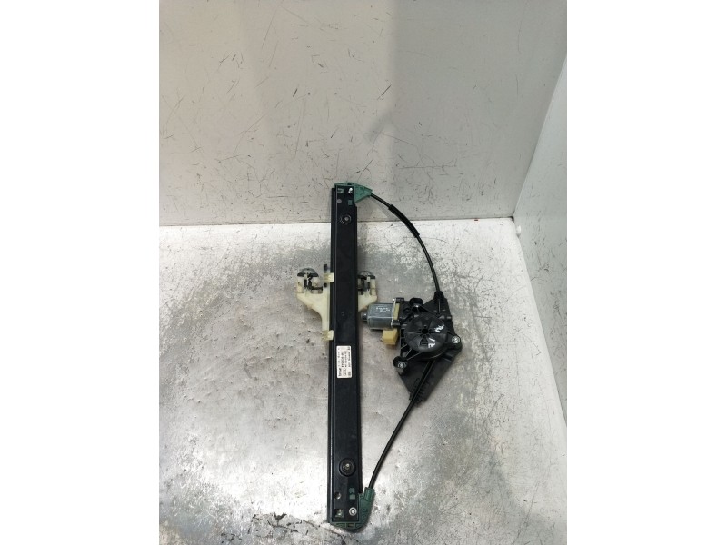 Recambio de elevalunas trasero izquierdo para audi a3 sportback (8ya, 8yf) 35 tdi referencia OEM IAM 8Y0839461 E04194100 5P