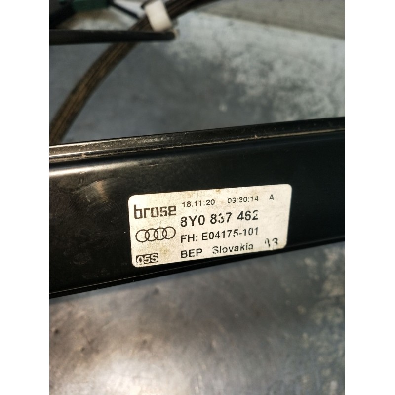 Recambio de elevalunas delantero derecho para audi a3 sportback (8ya, 8yf) 35 tdi referencia OEM IAM 8Y0837462 E04175101 5P