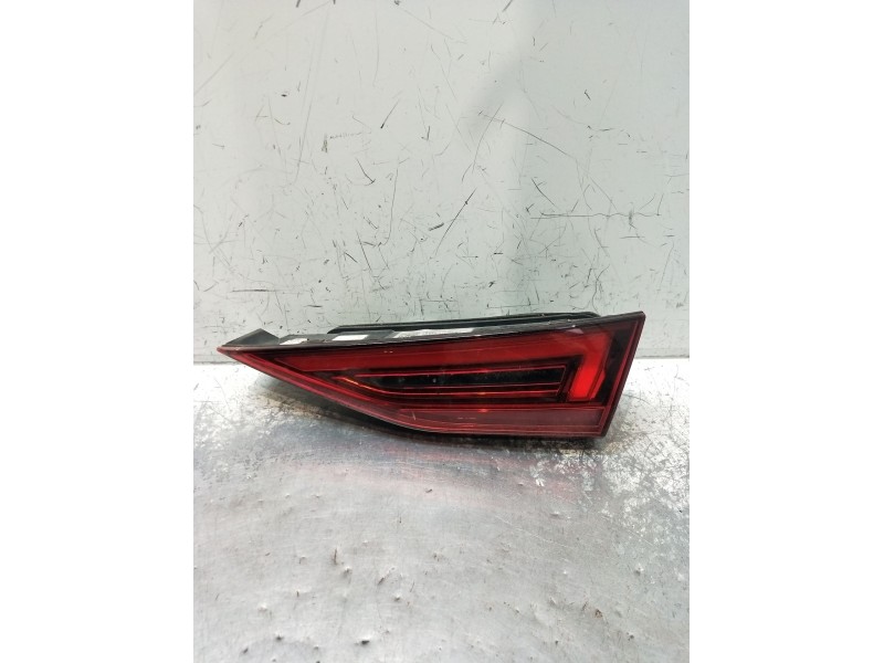 Recambio de piloto trasero derecho interior para audi a3 sportback (8ya, 8yf) 35 tdi referencia OEM IAM 8Y0945308 0021360813 