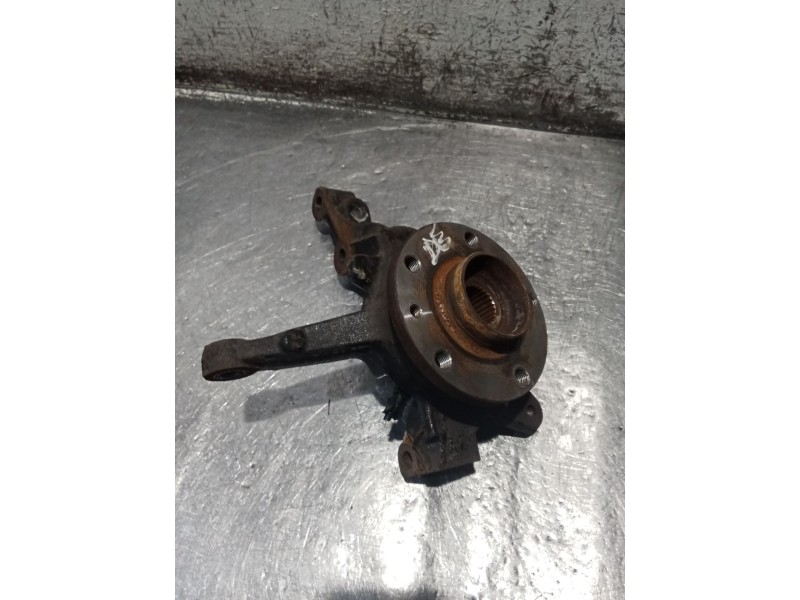 Recambio de mangueta delantera derecha para renault kangoo / grand kangoo ii (kw0/1_) 1.5 dci 90 (kw05, kw08, kw0g, kw11) refere
